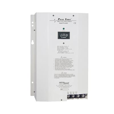 Newmar Phase Three Chargeur de Batterie 24VCC 95A Newmar Phase Three Chargeur de Batterie 24VCC 95A